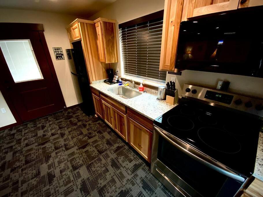 Bear Mountain - Suite 6 Grants Pass Bagian luar foto